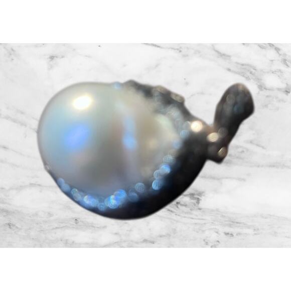 Baroque Pearl Pendant with Halo of CZ and Marcasite  1” x .75” - Picture 4 of 5